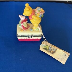 Classic Winnie the Pooh and Piglet Figurine Trinket Box